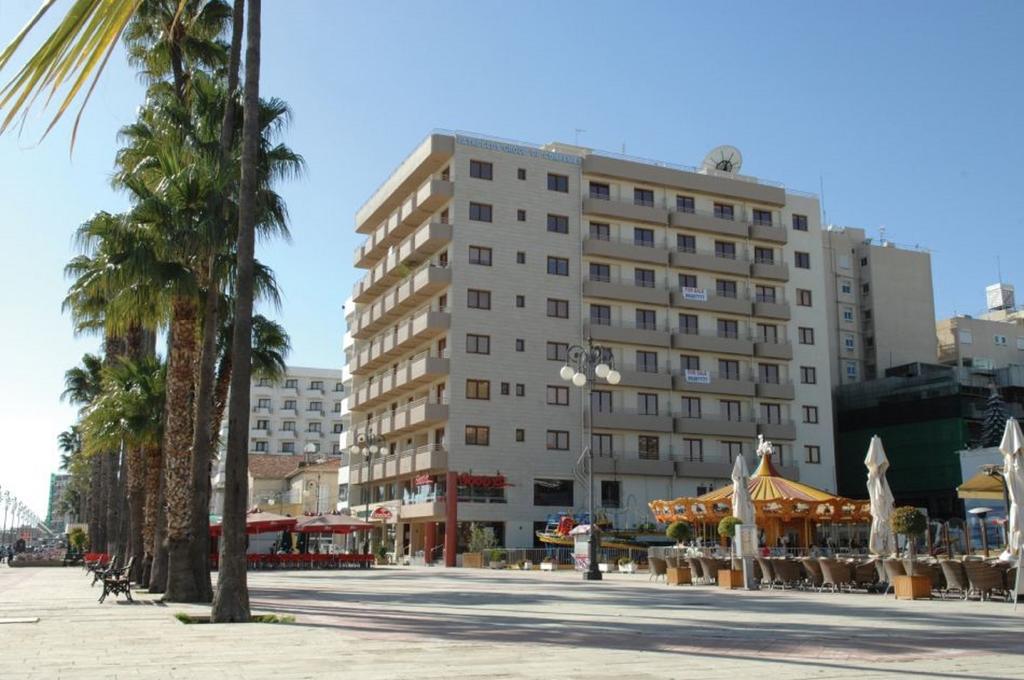 Ithaki Phinikoudes Apartment 307 لارنكا الغرفة الصورة